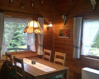 Nordisches Blockhaus im Sauerland, Bromskirchen - Bromskirchen - Salle à manger