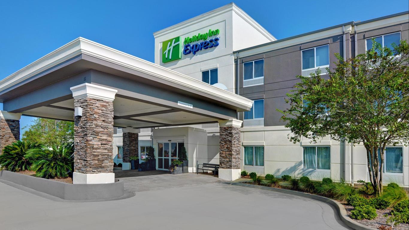 Holiday Inn Express Atmore, An IHG Hotel