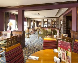 Premier Inn High Wycombe / Beaconsfield - High Wycombe - Restaurant