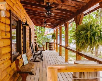 Old Hickory Haven Cabin - Mount Juliet - Patio