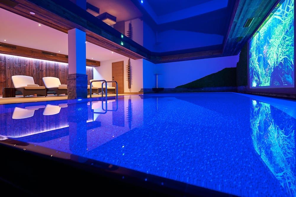 بوتيك هوتل هيرتزهوف جارني - أبارتمنتس - ريزلرن - حوض السباحة