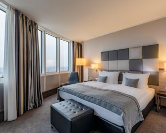 جارنر هوتل برلين - سبانداو باي آيتش جي - برلين - غرفة نوم