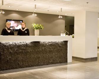 Thon Hotel Panorama - Oslo - Front desk