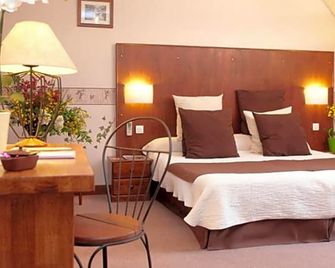 لا تريل - فيتراك (اكويتاين) - غرفة نوم