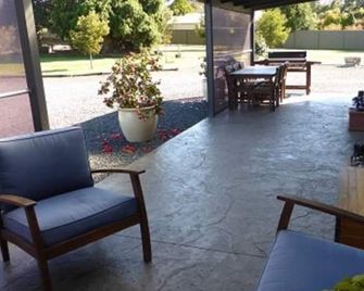The Little House - cute, quiet and convenient - Ulverstone - Pátio