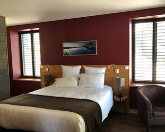 Hotel L'Atelier De Donat - Malbuisson - Bedroom