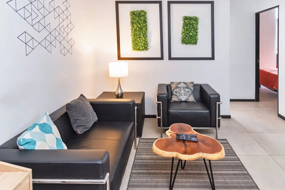 Cómodo y seguro depto. Cerca de Centro de Monterrey y Santa Lucía by Mty. Living S21503 - Monterrey - Living room