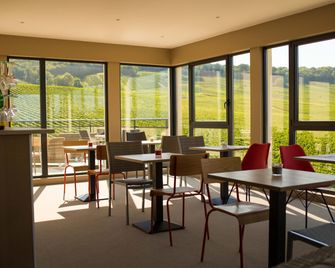 Dans Les Vignes - Chamery - Restaurante