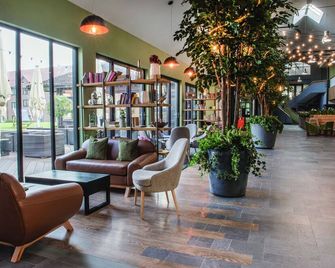 دي فيري ووكفيلد استيت - ريدينغ - ردهة