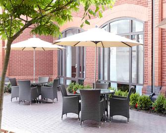 Novotel Ipswich Centre - Ipswich - Patio