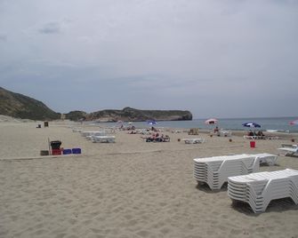 Golden Pension - Gelemiş - Strand