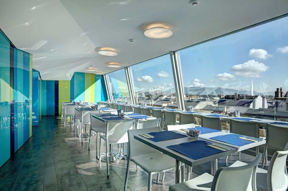 فندق كريستال ديزاين