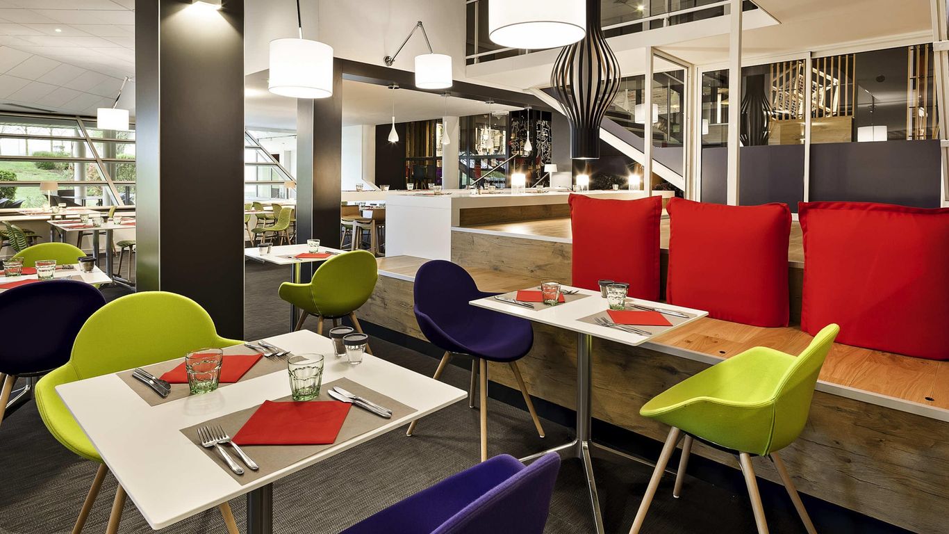 ibis Poitiers Site du Futuroscope