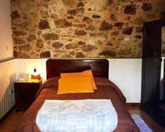 Albergue-Hostel Casa da Gandara - Dormeá - Bedroom