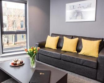 Dream Apartments Middelsbrough - Middlesbrough - Living room