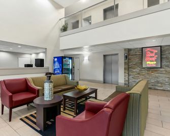 Red Roof PLUS+ & Suites College Park - ATL Airport - College Park - Lobby