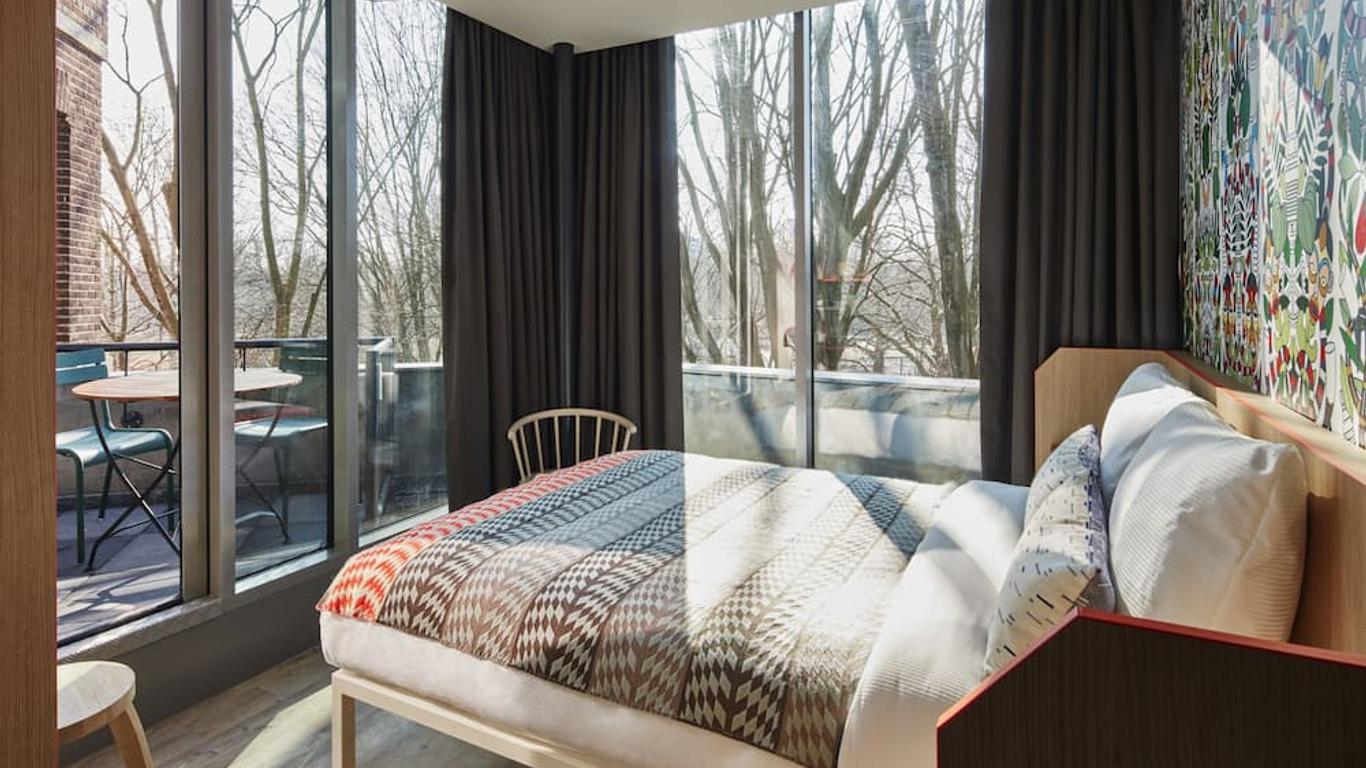 جينيريتور أمستردام