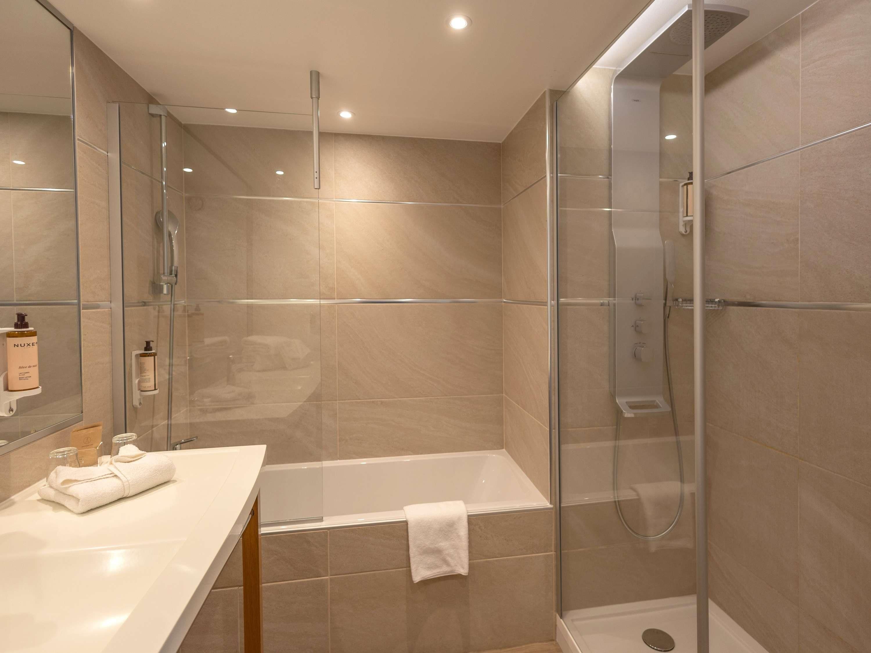 Hôtel Mercure Beaune Centre - בון - חדר שינה