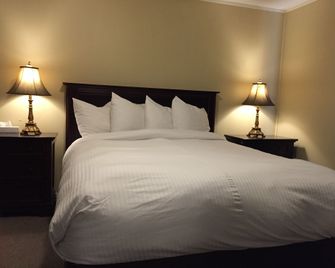 Timberland Motel - Sussex Corner - Bedroom