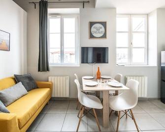 Duplex Scandinave A Cosy et calme - Lyon Part-Dieu - Lyon - Comedor