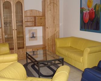 Vacation home on the coast - Zeeuws-Vlaanderen at Holiday Park Scheldeveste Breskens - Breskens - Wohnzimmer