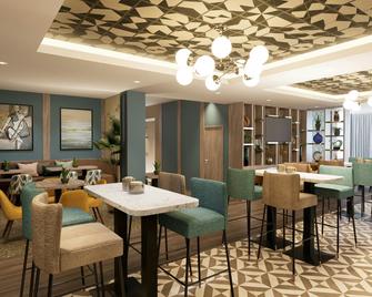 دلتا هوتلز باي ماريوت كولشيستر - كولشيستر - مطعم