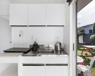 Roselands Motel - Tauranga - Cocina
