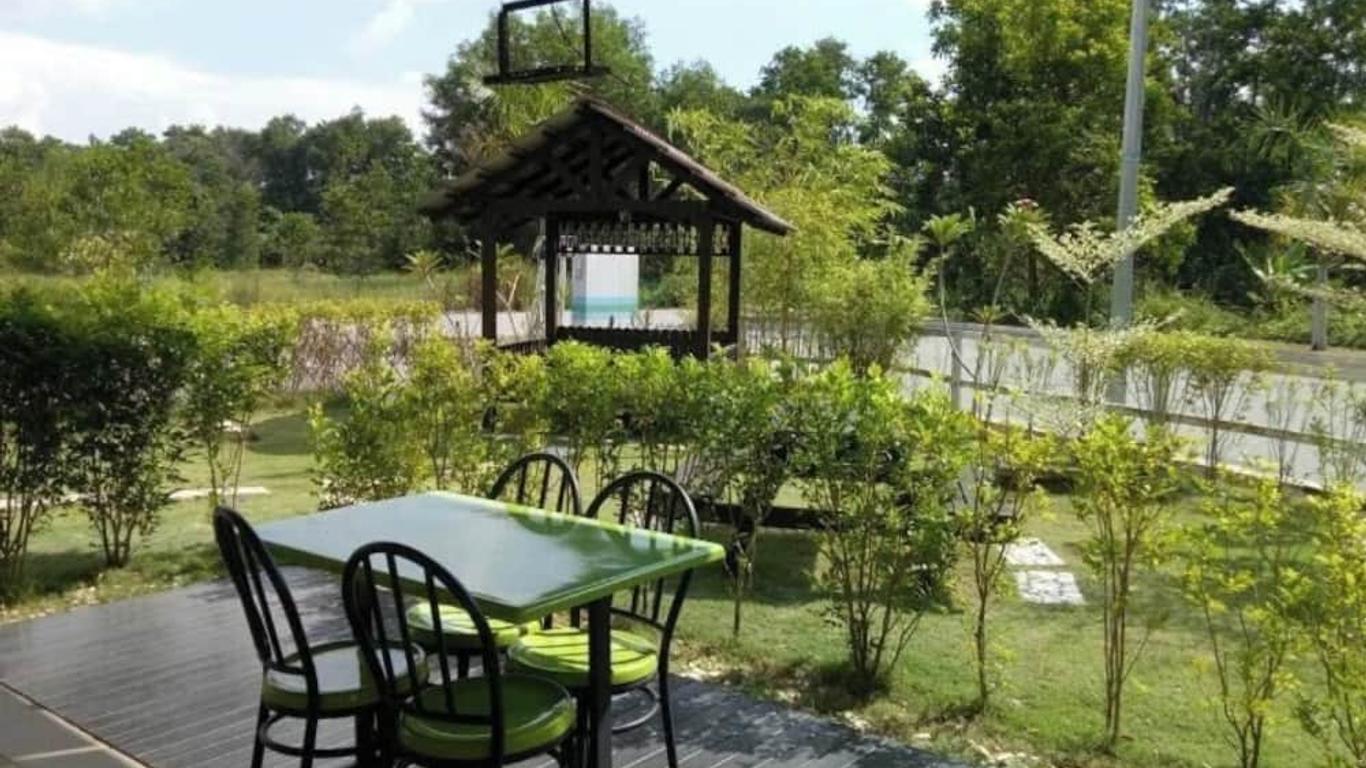 甘孟瑟勒薩美景酒店