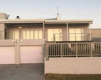 Ons C Huis - Gansbaai - Building