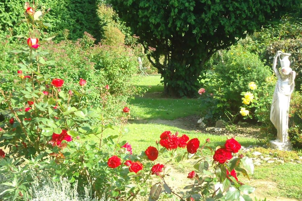 Charming bed and breakfast near the town of ALENCON 6 KM - Pacé - Вигляд зовні