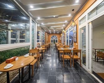 A25 Hotel - 23 Quan Thanh - האנוי - מסעדה