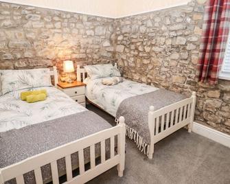 Fern Cottage, Family Friendly, With A Garden In St Brides-Super-Ely - Cardiff - Habitación