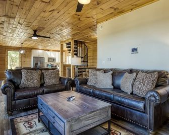 Smoky Lake Retreat 3 Bedroom Cabin by RedAwning - Dandridge - Huiskamer