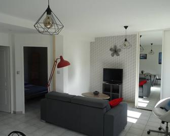 Le Magilay, between Rhône and Pilat - Chavanay - Living room