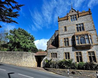 6 Coram Tower - Lyme Regis - Gebäude