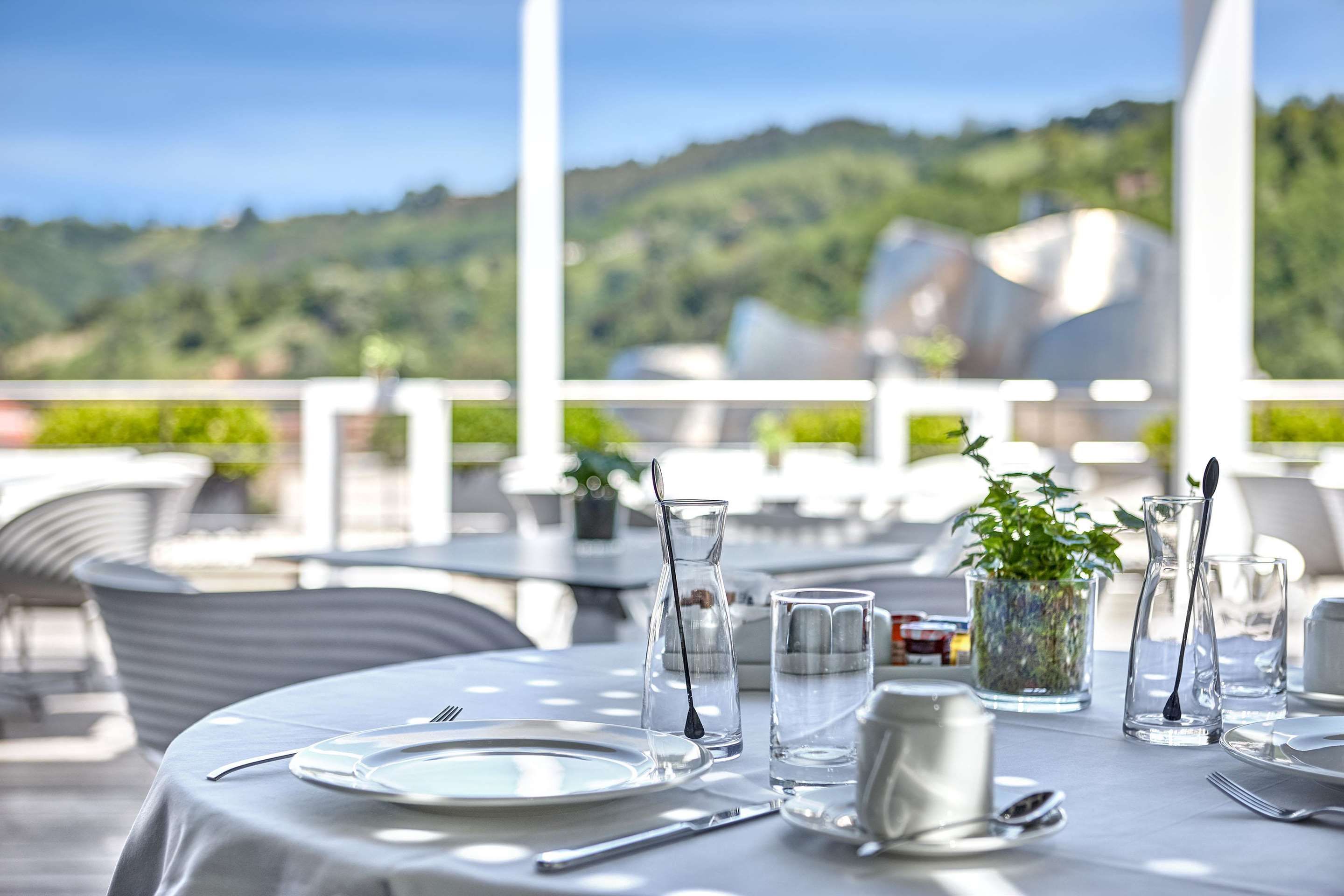 Gran Hotel Domine Bilbao - Bilbao - Pool