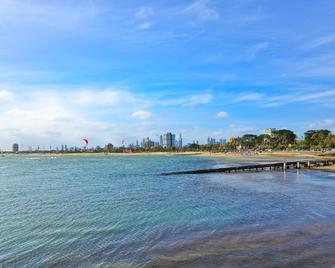 Hiigh Apartments - Melbourne - Beach