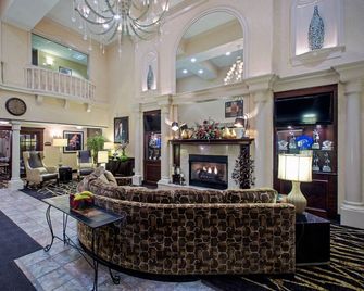 Holiday Inn Express & Suites Youngstown N (Warren/Niles) By IHG - Warren - Lobby