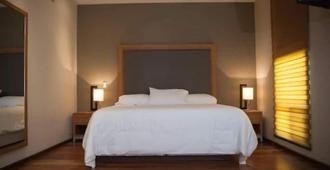 Mbm Red Sun Hotel - Monterrey - Slaapkamer