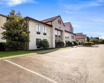 Red Roof Inn Murfreesboro - Murfreesboro - Bygning