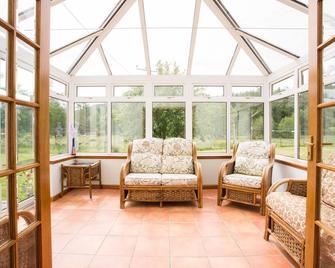 Juniper Hill Loch Achilty - Strathpeffer - Living room
