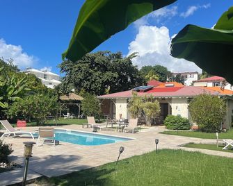 Hôtel Les Bananiers - Le Gosier