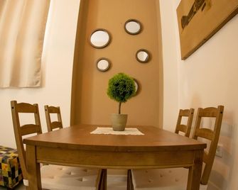 Eshel Mansion - Boutique Suites - Beer Sheva - Dining room