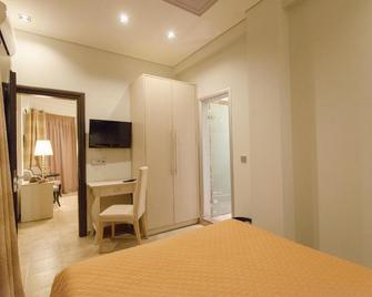 Hotel Aheron - Ammoudia - Bedroom