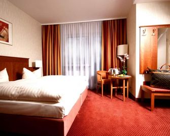 Hotel Wegener - מנהיים - חדר שינה