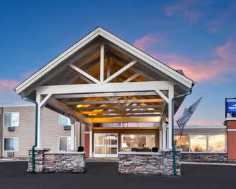 AmericInn by Wyndham Baxter Brainerd - Baxter - Gebäude