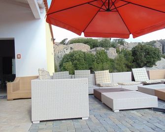 House 2 Beds On Land Panoramic, 10 Minutes From The Sea - Aglientu - Patio