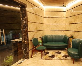 Hotel Elpaso - Salem - Lobby