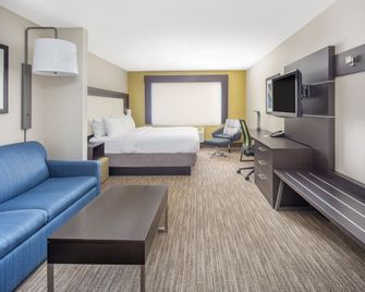 Holiday Inn Express & Suites Bishop By IHG - Bishop - Soverom