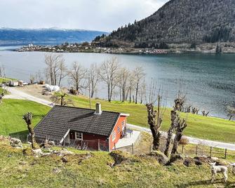 Holiday Home Pærehagen by Interhome - Balestrand - Extérieur